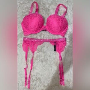 Victoria's Secret Vibrant Pink Lace Bra Set